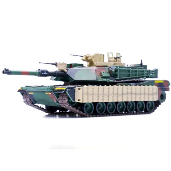 Diecast M1A1 Tusk U.S. Main Battle Tank 1St Battalion 35Th Armor Regiment Camo 1/72