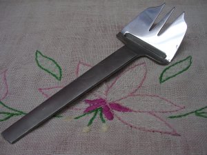 AMEFA AS AFS 4 AFS4 SERVER AUSTRIA STAINLESS FLATWARE SILVERWARE