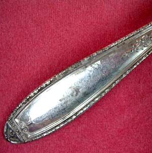 ALVIN LOUISIANA 1924 SOLID SERVING SPOON SILVERPLATE FLATWARE