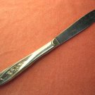 INTERNATIONAL ROGERS LOVELY ROSE PLACE KNIFE 1960 SILVERPLATE FLATWARE