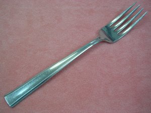 ONEIDA FOREVER ALL AMERICAN PLACE FORK STAINLESS FLATWARE SILVERWARE