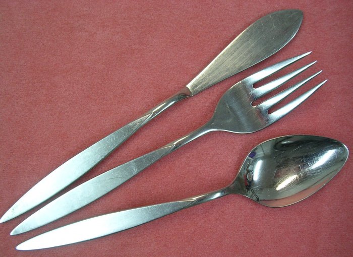 ONEIDA WINTERSONG 3pc ONEIDACRAFT DELUXE STAINLESS FLATWARE SILVERWARE