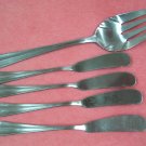 INTERNATIONAL GRAN ROYAL SERVING FORK & 4 SPREADERS FLATWARE STAINLESS SILVERWARE