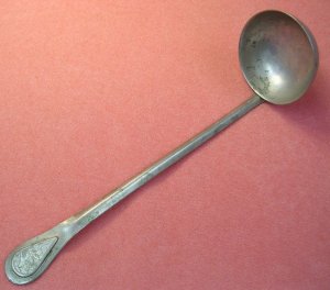 VINTAGE UNKNOWN LADLE GOAT FLATWARE SILVERWARE SILVERPLATE