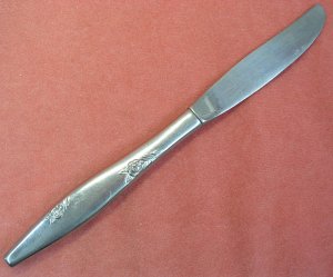 ONEIDA LTD ROSE DUET PLACE KNIFE STAINLESS FLATWARE SILVERWARE