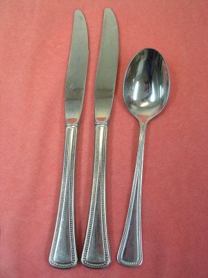 ONEIDA BEADED ARTISTRY BELFORD NEEDLEPOINT ONEIDACRAFT 1881 ROGERS 3pc STAINLESS FLATWARE SILVERWARE