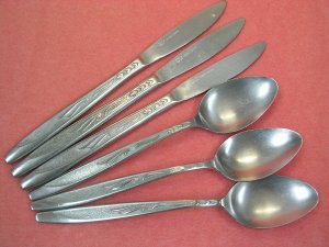 EKCO MARY JANE 3 PLACE KNIVES &3 PLACE SPOONS ETERNA STAINLESS STEEL FLATWARE SILVERWARE