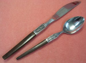 EKCO LA JOYA  TEASPOON & PLACE KNIFE ETERNA STAINLESS STEEL FLATWARE SILVERWARE