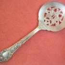 ONEIDA COMMUNITY RENDEZVOUS OLD SOUTH 1938 BONBON SPOON FLATWARE SILVERWARE SILVERPLATE ONEIDA COMMUNITY RENDEZVOUS OLD SOUTH 1938 BONBON SPOON FLATWARE SILVERWARE SILVERPLATE