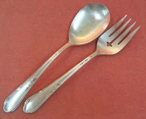 ONEIDA Wm A ROGERS MEADOWBROOK HEATHER SERVING SPOON & FORK FLATWARE SILVERWARE SILVERPLATE
