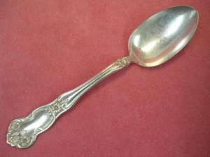 ONEIDA SL&GH ROGERS DAISY 1910 TEASPOON SILVERWARE FLATWARE SILVERPLATE