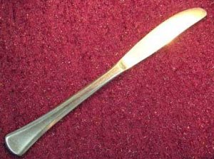 REED & BARTON NORDESKA PLACE KNIFE REBACRAFT STAINLESS FLATWARE SILVERWARE