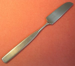 WF WASHINGTON FORGE CORONADO PLACE KNIFE STAINLESS FLATWARE SILVERWARE