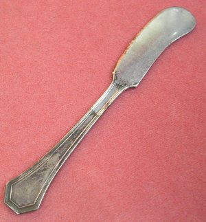 REED & BARTON SIERRA SPREADER 1914 FLATWARE SILVERWARE SILVERPLATE