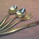 ONEIDA TEXTURA 5pc ONEIDACRAFT DELUXE STAINLESS FLATWARE SILVERWARE