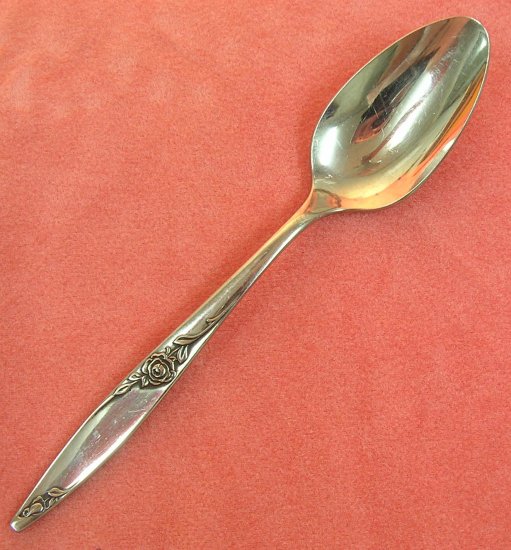 ONEIDA TWILIGHT ROSE TEASPOON WEST BEND STAINLESS FLATWARE SILVERWARE