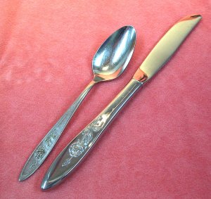 ONEIDA MY ROSE TEASPOON & KNIFE COMMUNITY STAINLESS FLATWARE SILVERWARE
