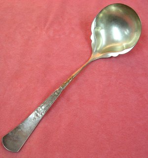 LADLE 1880's DOVE FLOWER unknown pattern FLATWARE SILVERWARE SILVERPLATE