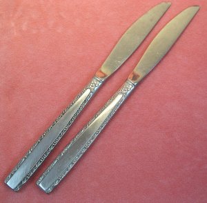 ONEIDA VIA ROMA PLACE KNIFE COMMUNITY STAINLESS FLATWARE SILVERWARE