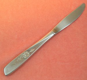 ONEIDA LTD WM A ROGERS SWEET BRIAR KNIFE STAINLESS FLATWARE SILVERWARE
