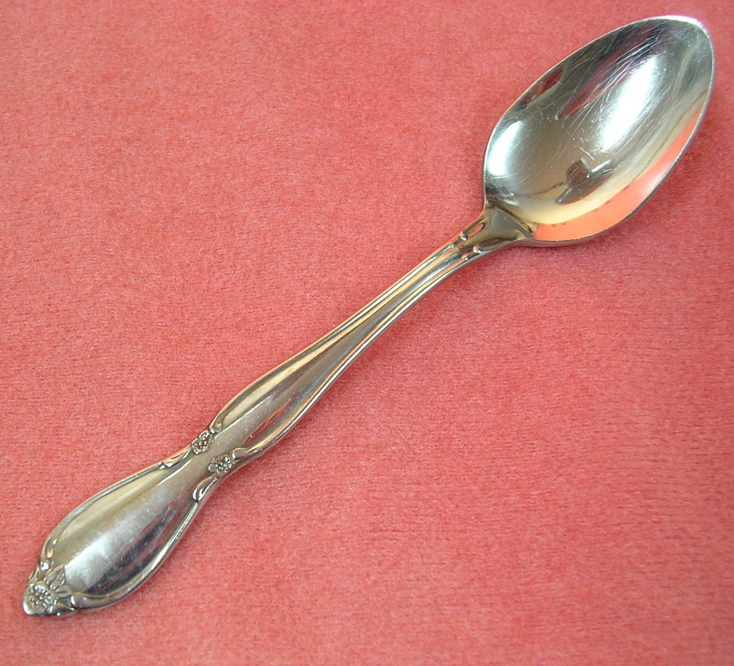 ONEIDA CHATELAINE BABY SPOON COMMUNITY STAINLESS FLATWARE SILVERWARE