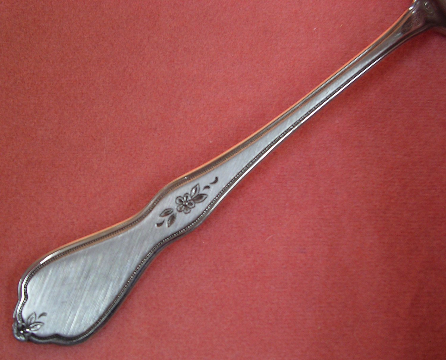 ONEIDA MEADOWBROOK MORNING BLOSSOM SERVING SPOON STAINLESS FLATWARE