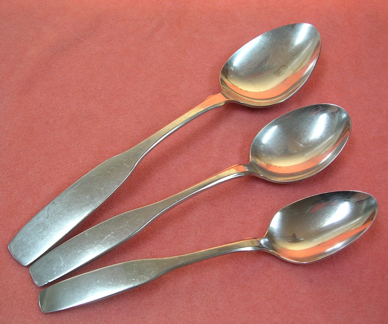 ONEIDA PAUL REVERE TEA PLACE & SERVING SPOONS COMMUNITY STAINLESS