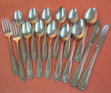 GOLD WORKS GOLDWORKS unknown pattern 2KNIVES 2FORKS 11SPOONS STAINLESS FLATWARE SILVERWARE