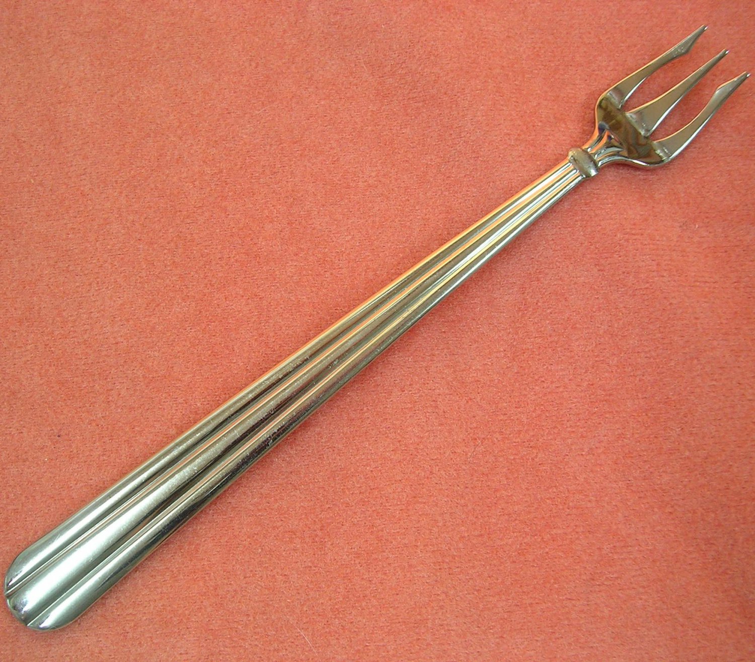 ONEIDA UNITY SEAFOOD FORK STAINLESS FLATWARE SILVERWARE