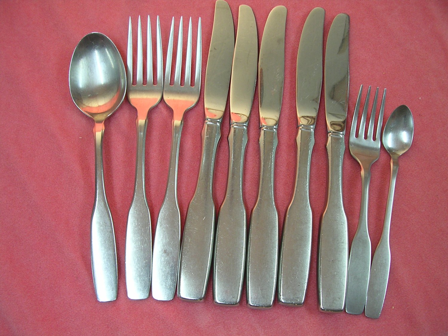 ONEIDA PAUL REVERE 10pc COMMUNITY STAINLESS FLATWARE SILVERWARE