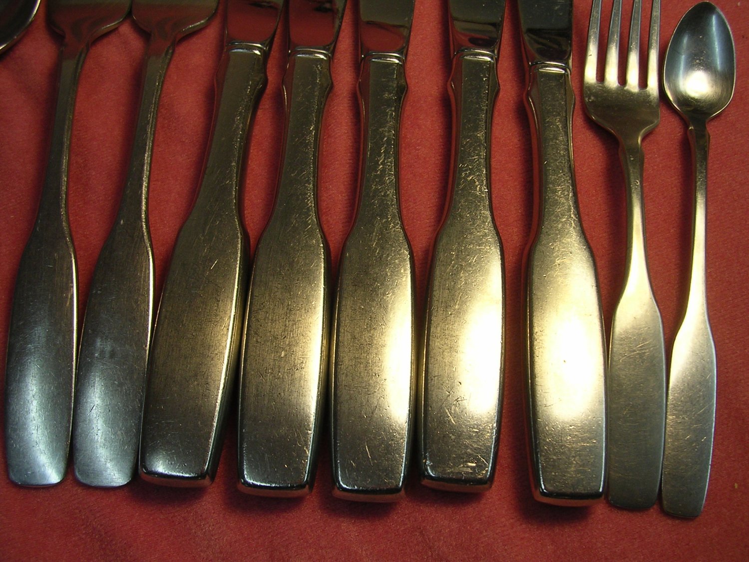 ONEIDA PAUL REVERE 10pc COMMUNITY STAINLESS FLATWARE SILVERWARE