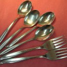 INTERNATIONAL TRADEWINDS JAMAICA 2 SALAD FORKS 4 TEASPOONS STAINLESS FLATWARE SILVERWARE