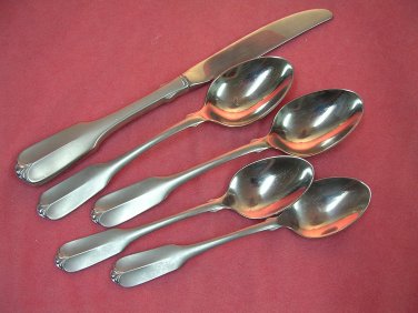 ONEIDA SATIN GLORIA 5pc LTD WM A ROGERS PREMIER STAINLESS FLATWARE SILVERWARE