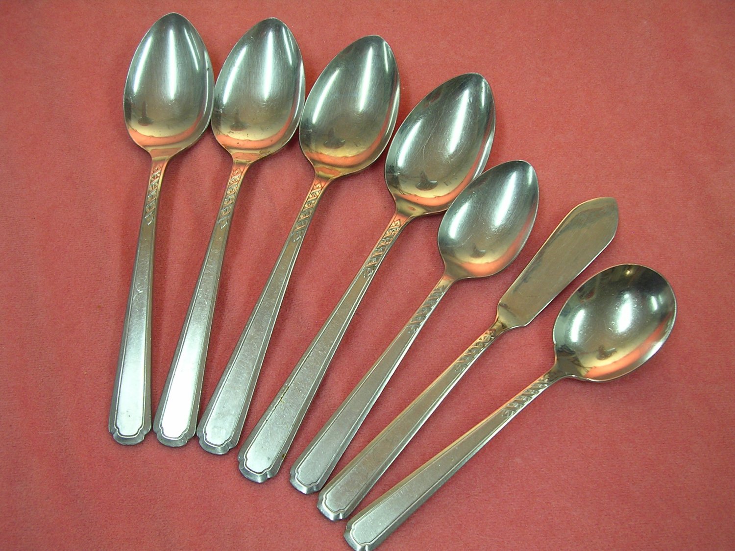 ONEIDA FLIGHT 7pc ONEIDACRAFT DELUXE STAINLESS FLATWARE SILVERWARE