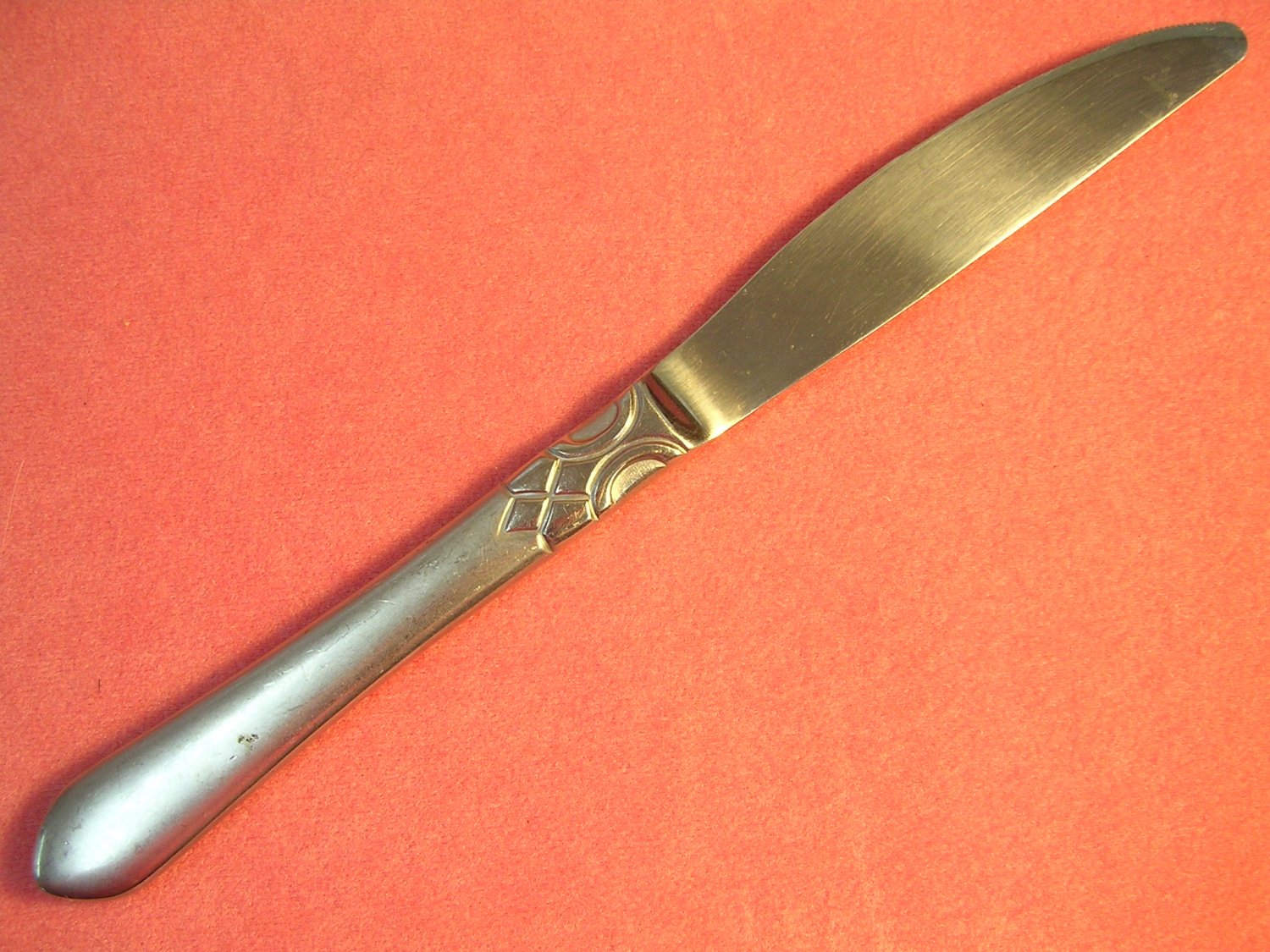 ONEIDA SIMBA PLACE KNIFE STAINLESS FLATWARE SILVERWARE