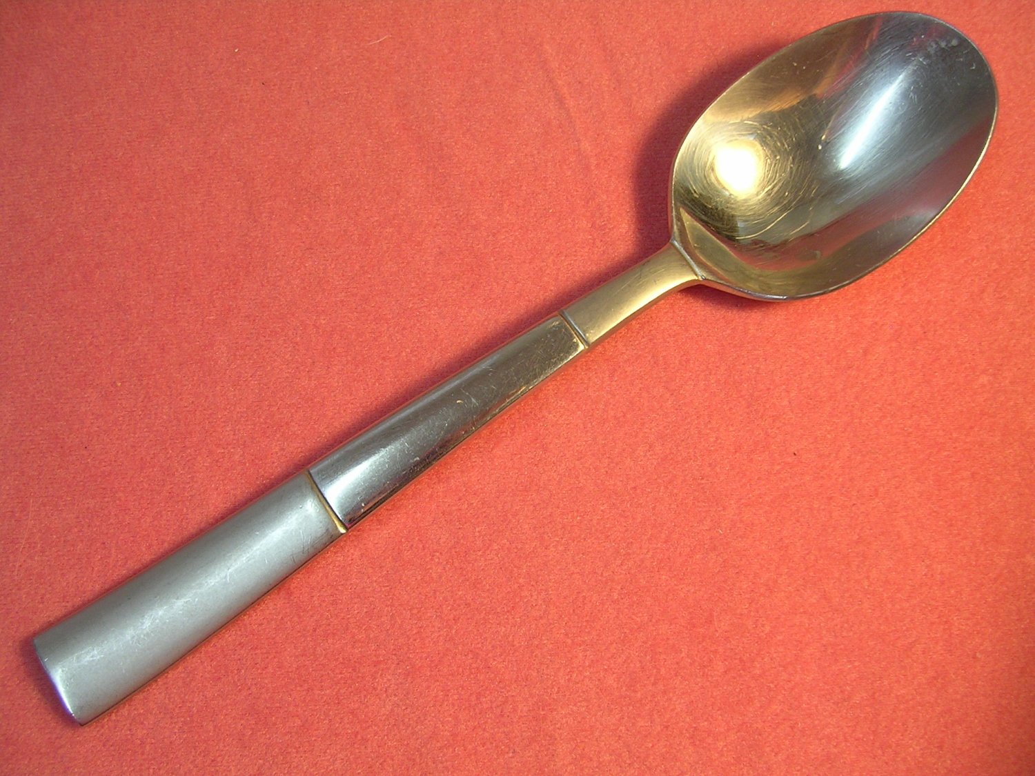 ONEIDA ECHO SERVING SPOON STAINLESS FLATWARE SILVERWARE