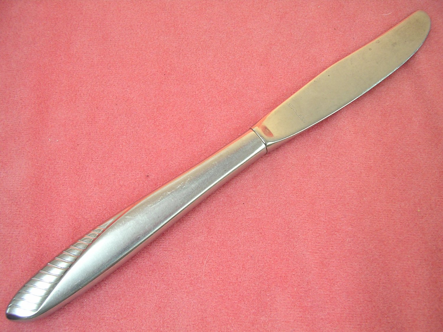 ONEIDA VISTA PLACE KNIFE LTD WM A ROGERS STAINLESS FLATWARE SILVERWARE