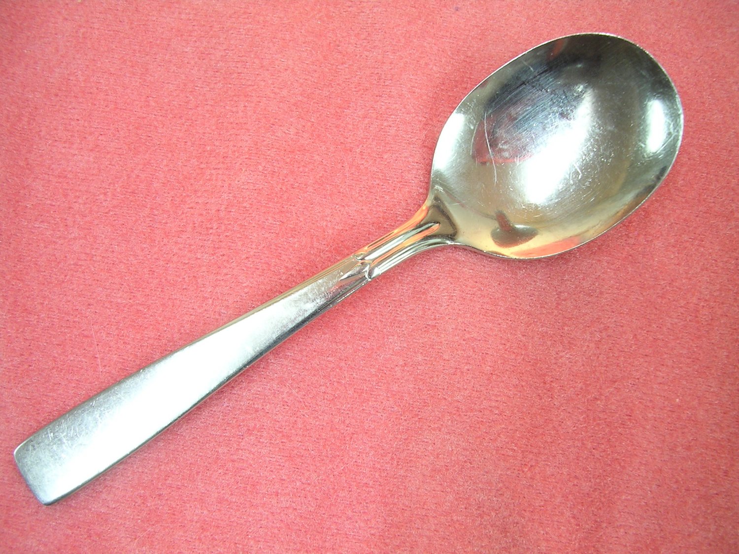 ONEIDA ACCENT GLOSSY BABY SPOON ONEIDACRAFT DELUXE STAINLESS FLATWARE SILVERWARE