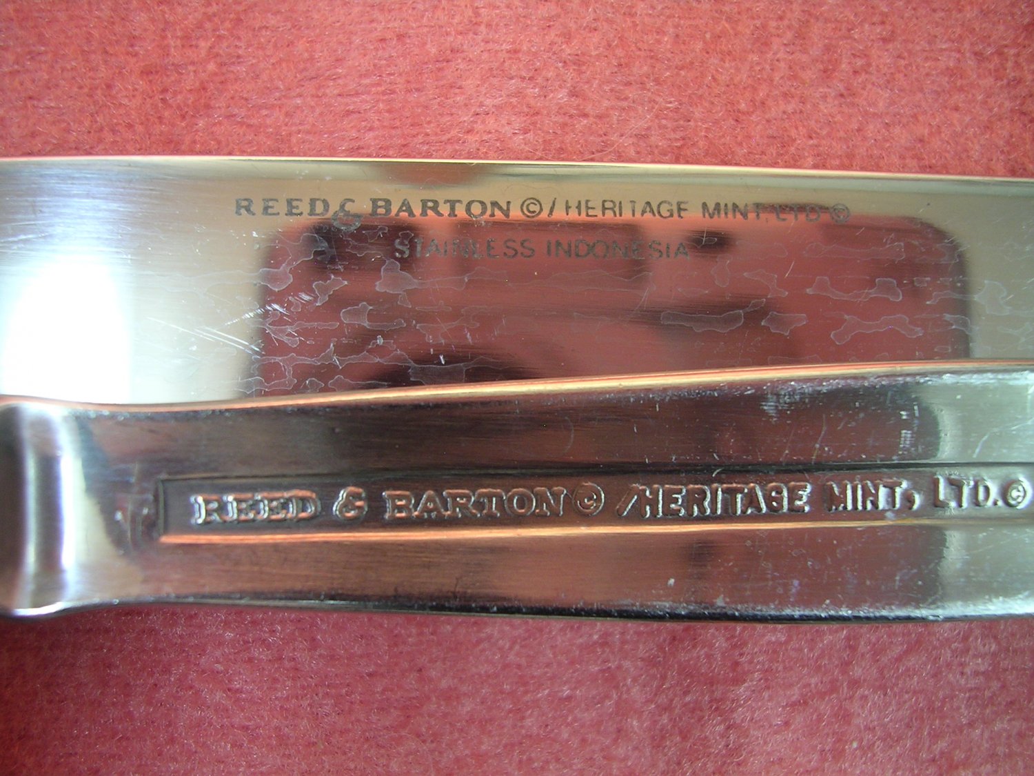 REED & BARTON BROMPTON PLACE SPOON &5 KNIVES HERITAGE MINT STAINLESS
