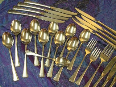 ONEIDA ABERDEEN ADMIRAL COLISEUM DEL MAR MAESTRO 29pc STAINLESS FLATWARE SILVERWARE