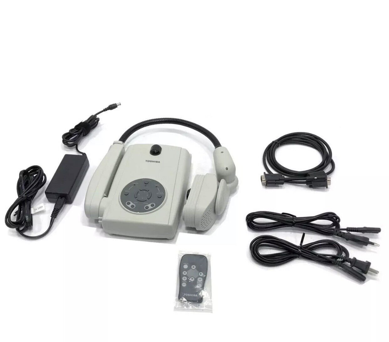 Toshiba Document Camera Overhead Projector TLPC001 With Carrying Case