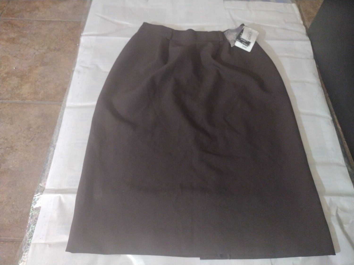 Women's Skirt Liz Baker Essentials Brand Size 8 NWT!