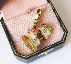 Juicy Couture Wedding Cake Charm