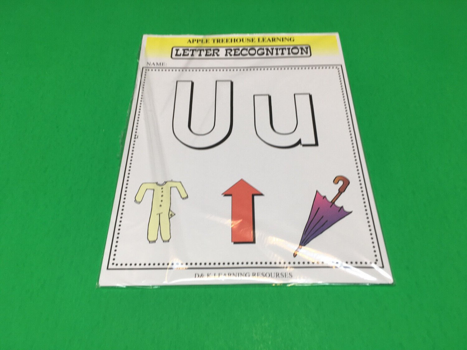 Letter  Uu -  Apple Treehouse Worksheets - Preschool Teaching supplies  20pgs