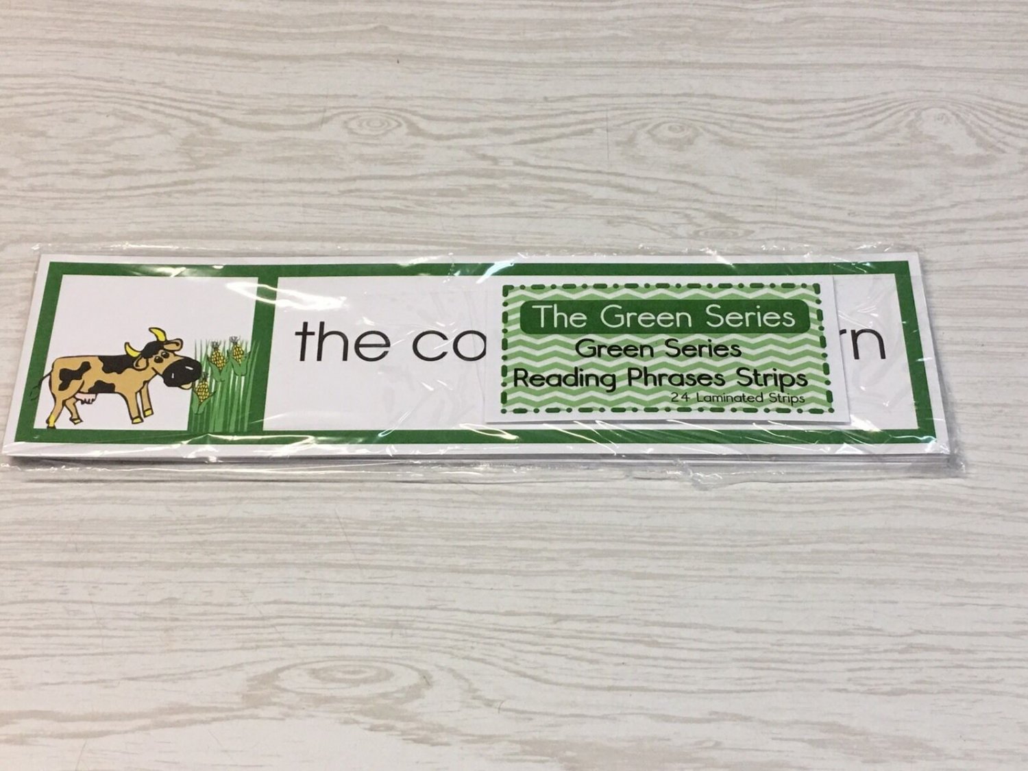 The Green Series - Reading Phrases Strips (24 Strips) Montessori Deluxe Set