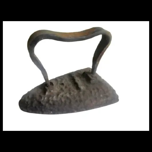 Antique vintage IRON for ironing in cast iron Made in Italy 1940s hand made