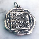 Medal pendant in SILVER 800 of the Labour Knights in Italy 1977 gram 28 Medal pendant in SILVER 800 of the Labour Knights in Italy 1977 gram 28