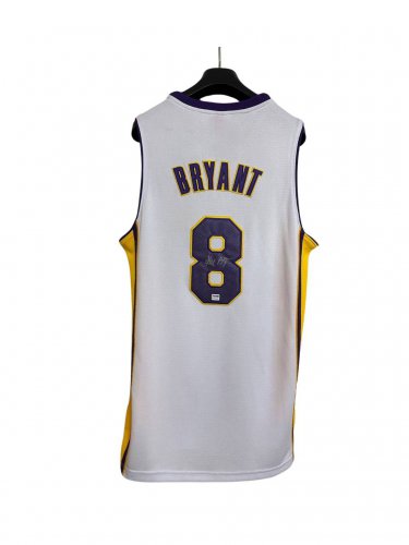 Kobe bryant discount jersey ecrater