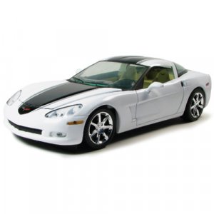 C6 2009 Corvette Arctic White with Black Stripe 1:24 Diecast