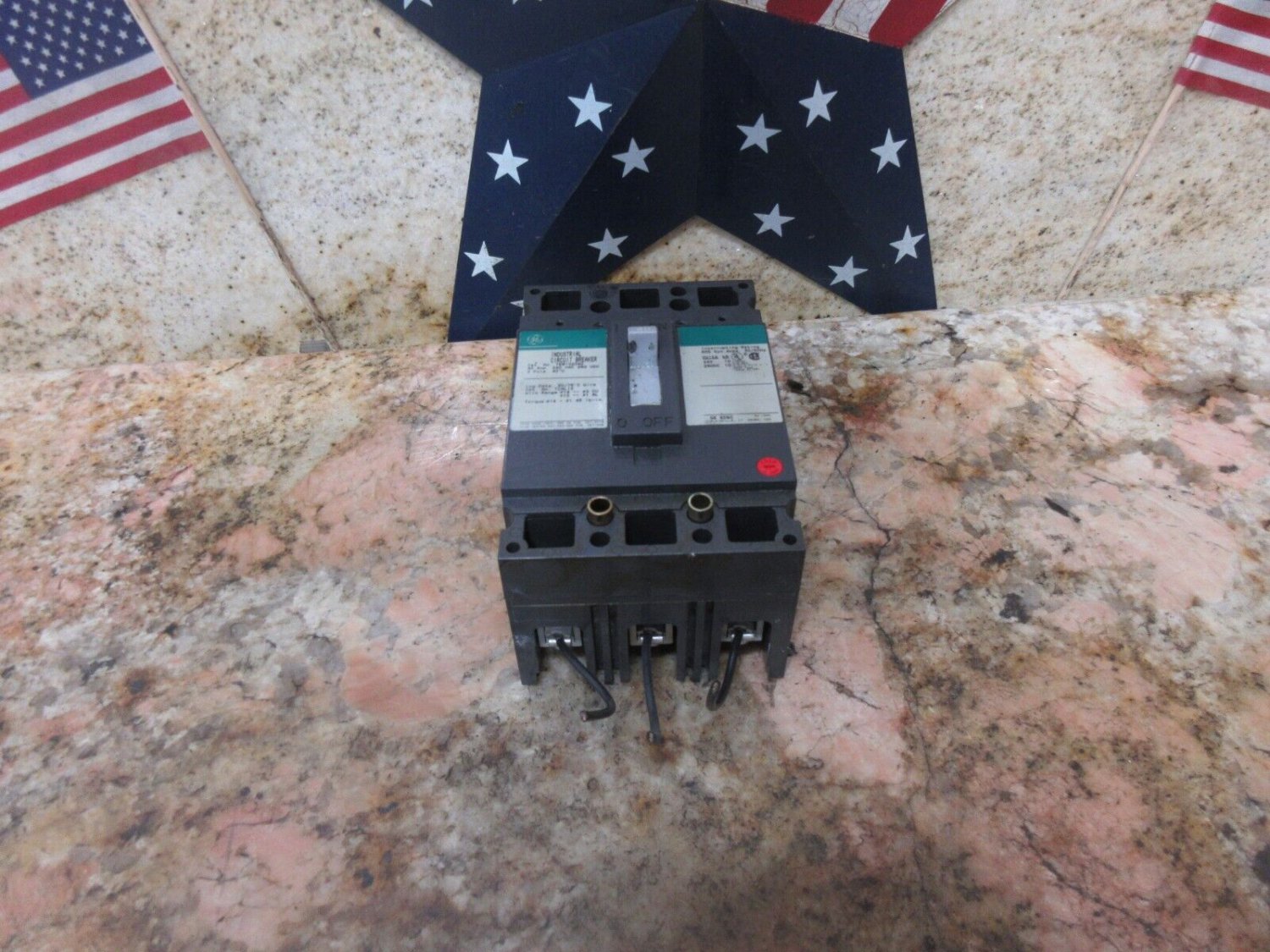 GE INDUSTRIAL CIRCUIT BREAKER TEB132040 40 AMP 240VAC 250 VDC HAAS VF1 CNC